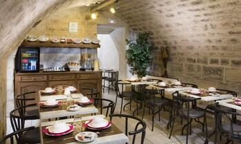 Hotel French Theory Parigi