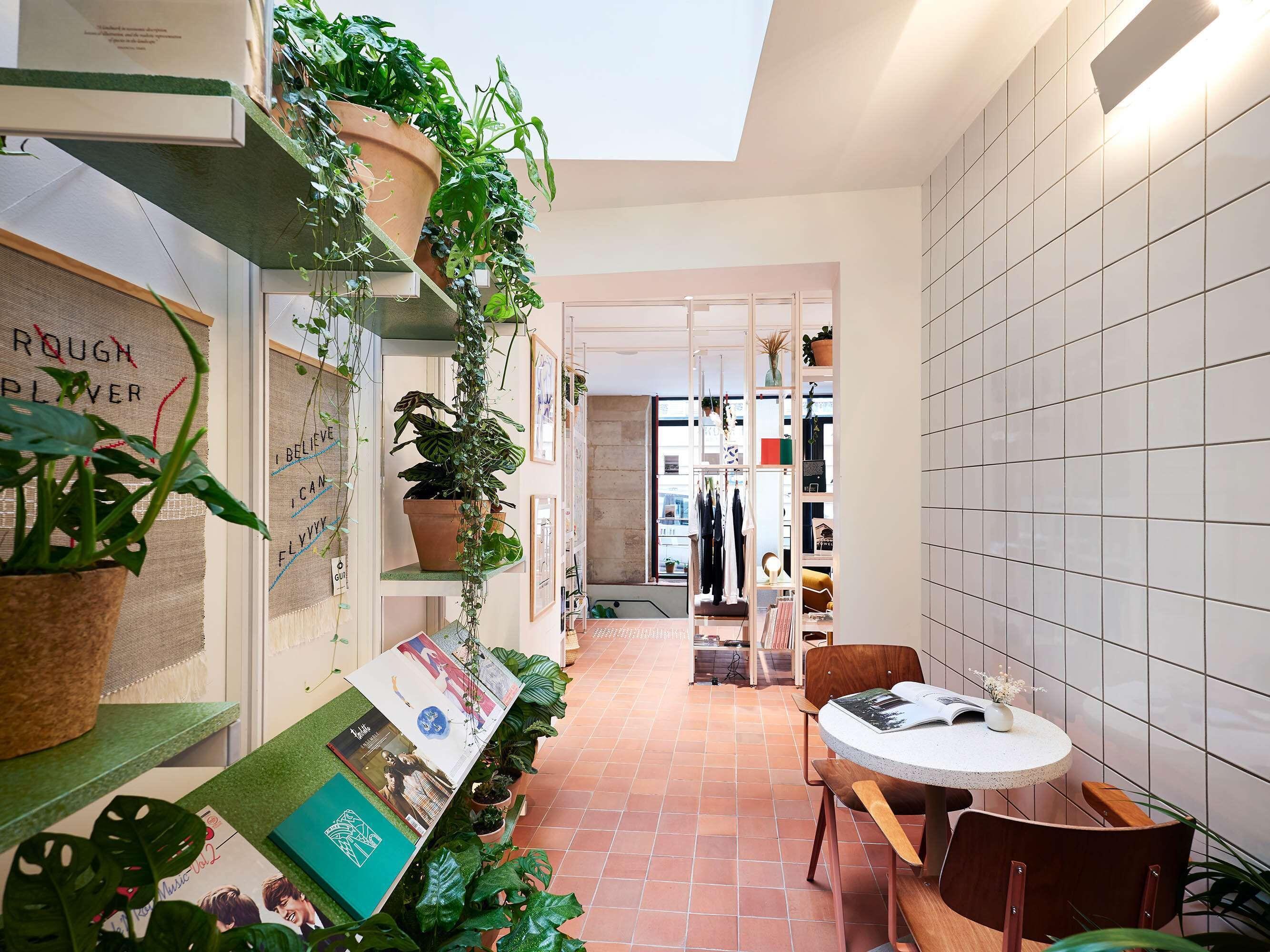 Hotel French Theory 3*