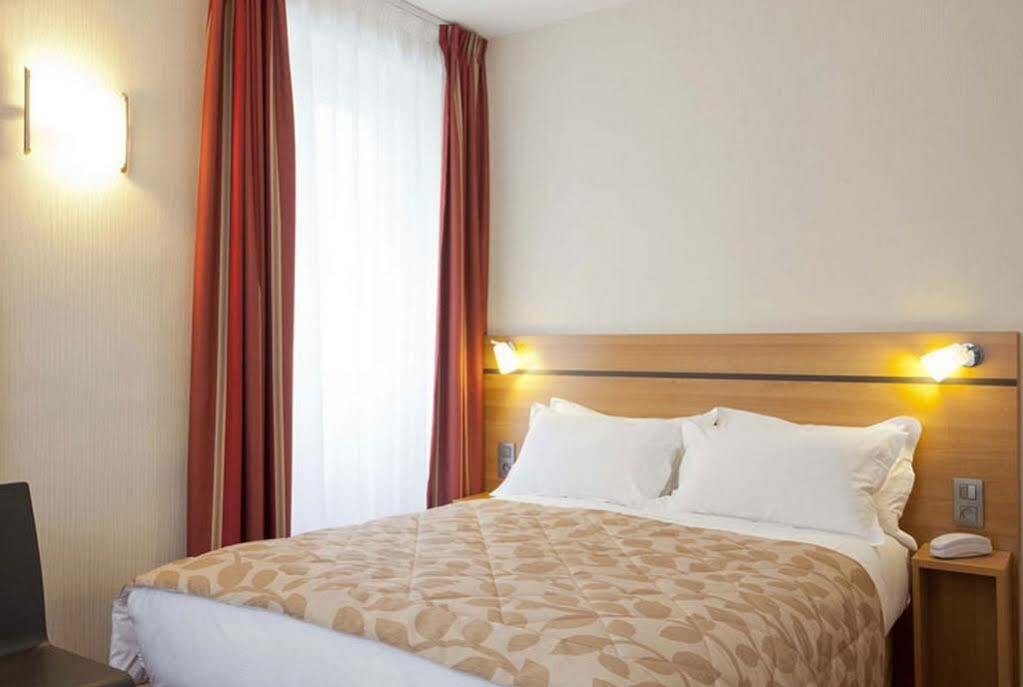 Hotel French Theory 3*