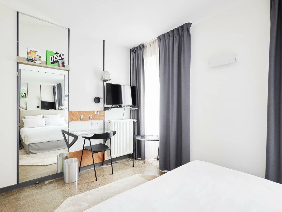 French Theory 3* Parigi