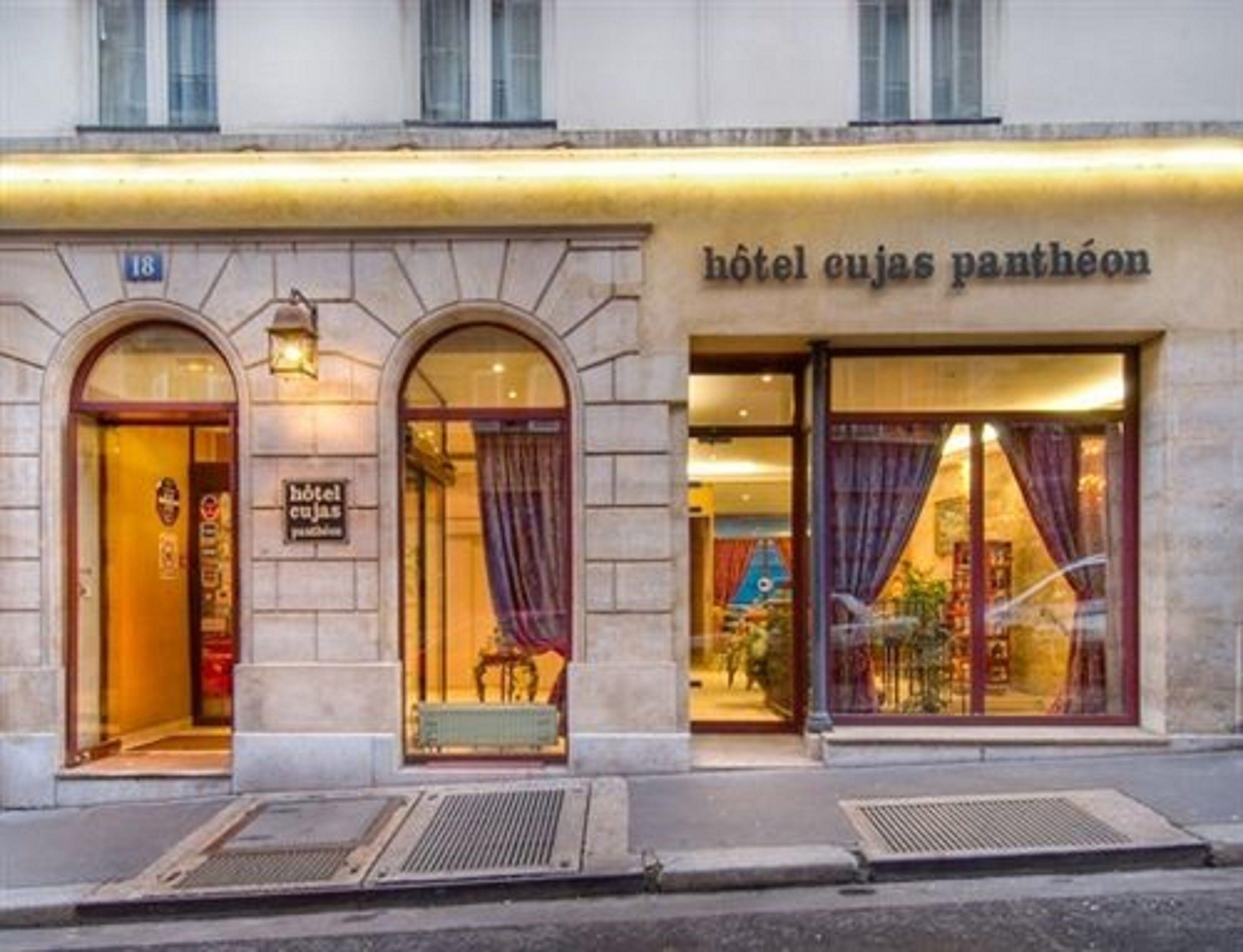 Hotel French Theory